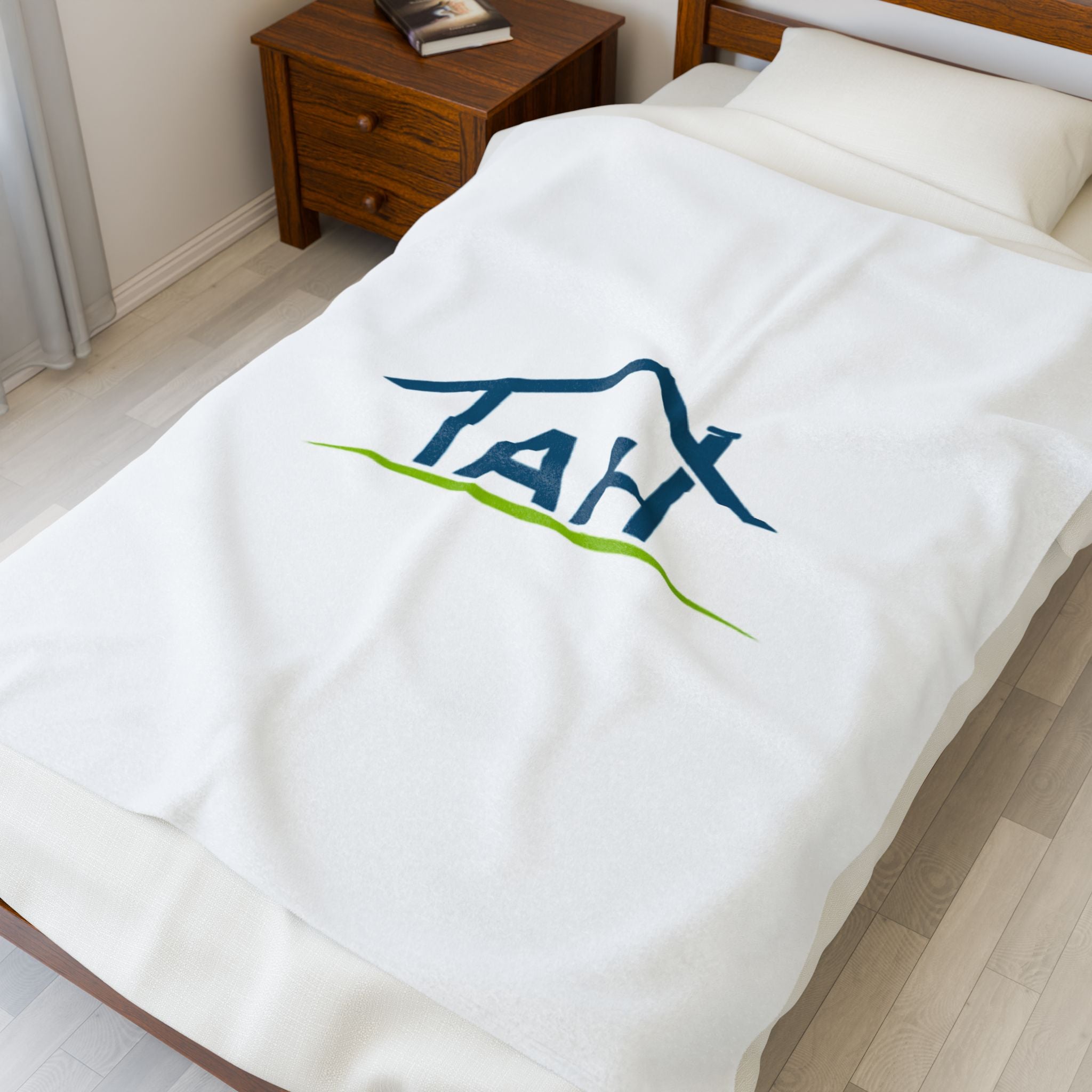 TAH-Cozy Home Velveteen Plush Blanket | Soft Throw-WHITE